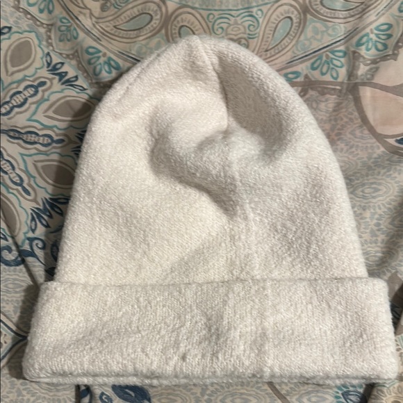 Nike White Knit Beanie - Picture 3 of 3